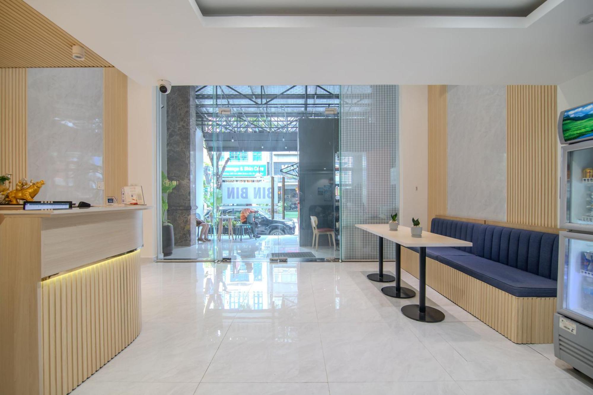 บิน บิน โฮเต็ล 6 - ใกล้ Secc D7 Hotel โฮจิมินห์ซิตี้ ภายนอก รูปภาพ
