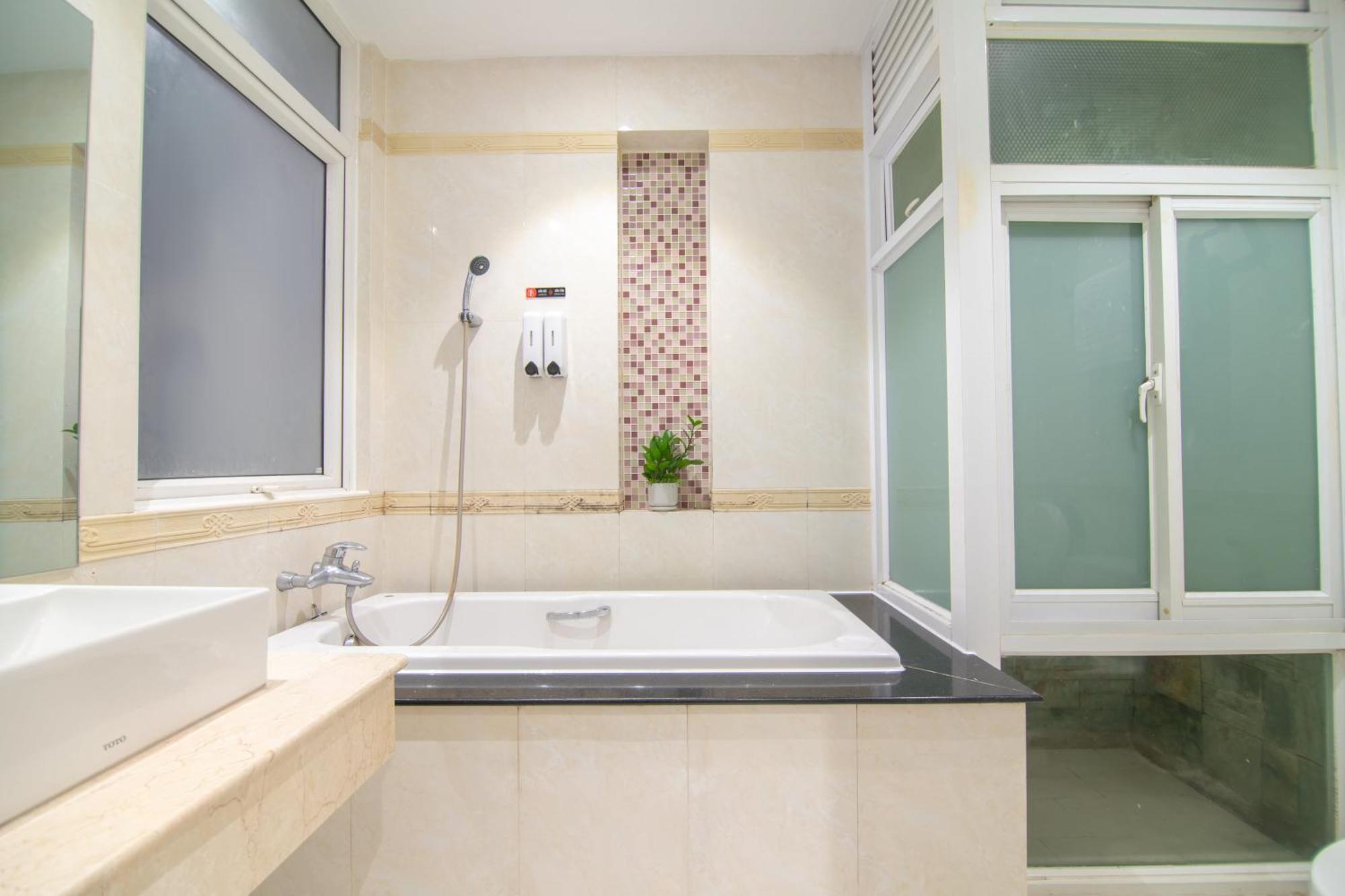 บิน บิน โฮเต็ล 6 - ใกล้ Secc D7 Hotel โฮจิมินห์ซิตี้ ภายนอก รูปภาพ